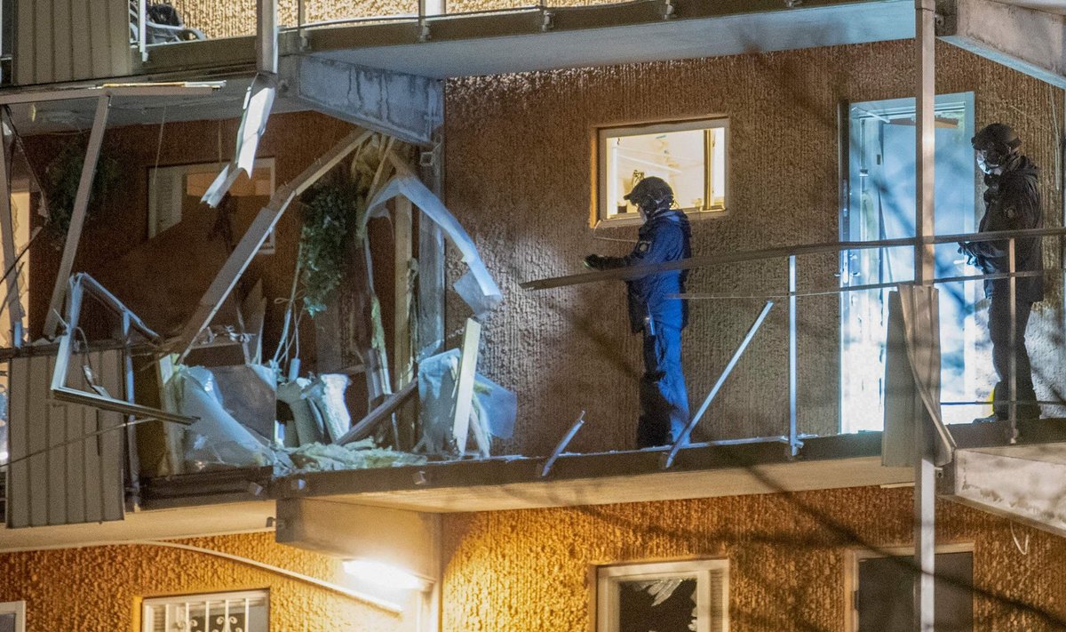 POLITSEI UURIB: 21. jaanuaril toimus plahvatus Stockholmi lähedal asuvas Husbys. Kortermajas toimunud pommirünnakus sai viga üks inimene.