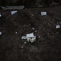 Pagulastega üle ujutatud Kreeka saarel lõpeb ruum surnute matmiseks