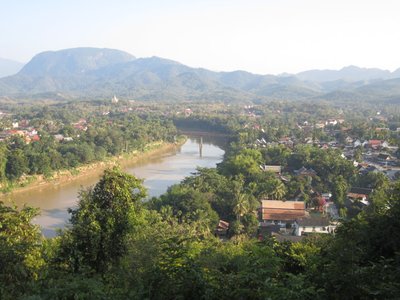 Luang Prabangi vaade kõige kõrgemast templist.