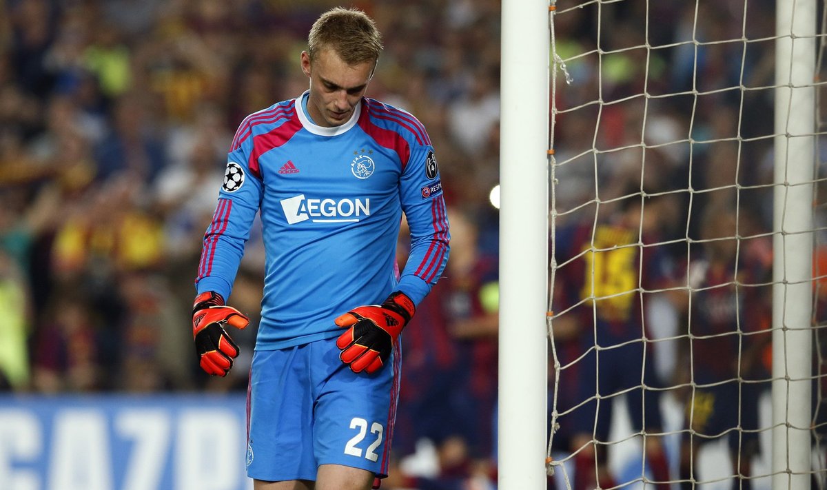 Ajax Amsterdam's goalkeeper Cillessen reacts after conceding a goal to Barcelona during their Champions League soccer match in Barcelona
