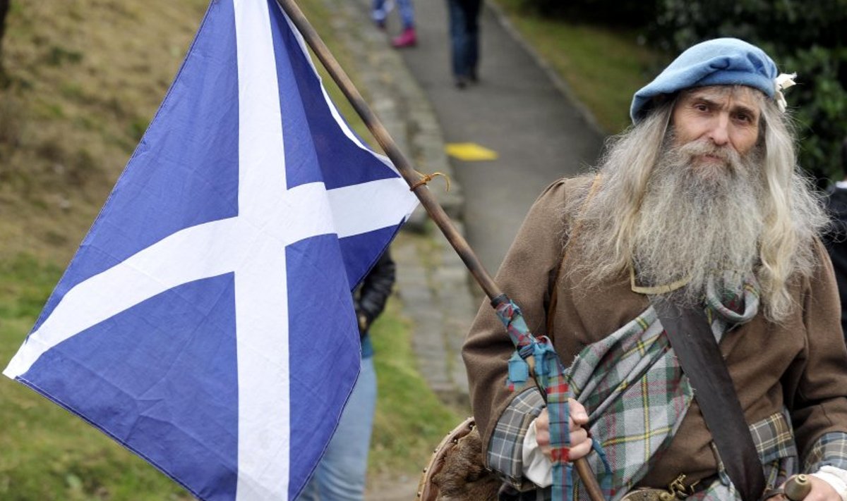 Šotlane Püha Andrease lipuga.