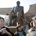Kasahstani loovintelligents püstitas oma raha eest president Nazarbajevile ausamba