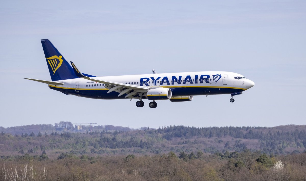 Самолет Ryanair. Иллюстративное фото.