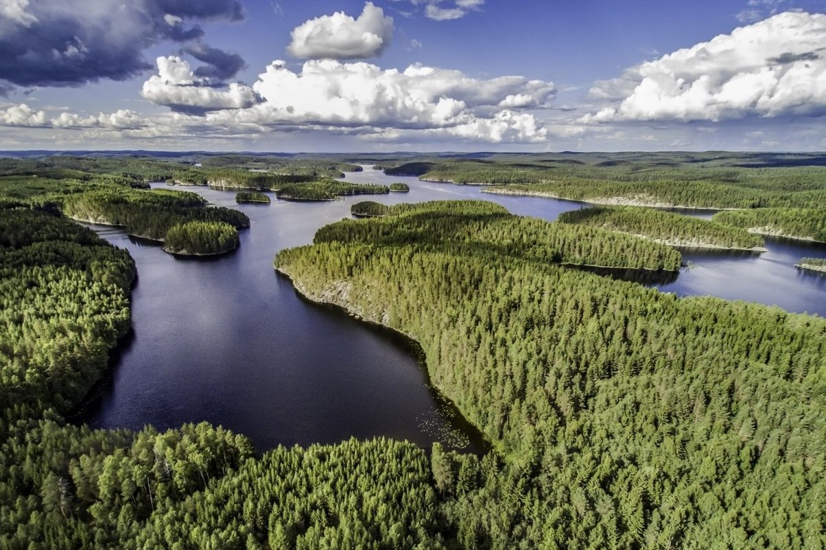 Финское озеро 5 букв. Озеро Сайма Финляндия. Озера в Финляндии Кемийоки. Озеро Штерн Финляндия. Финляндия озеро Паасселкя.