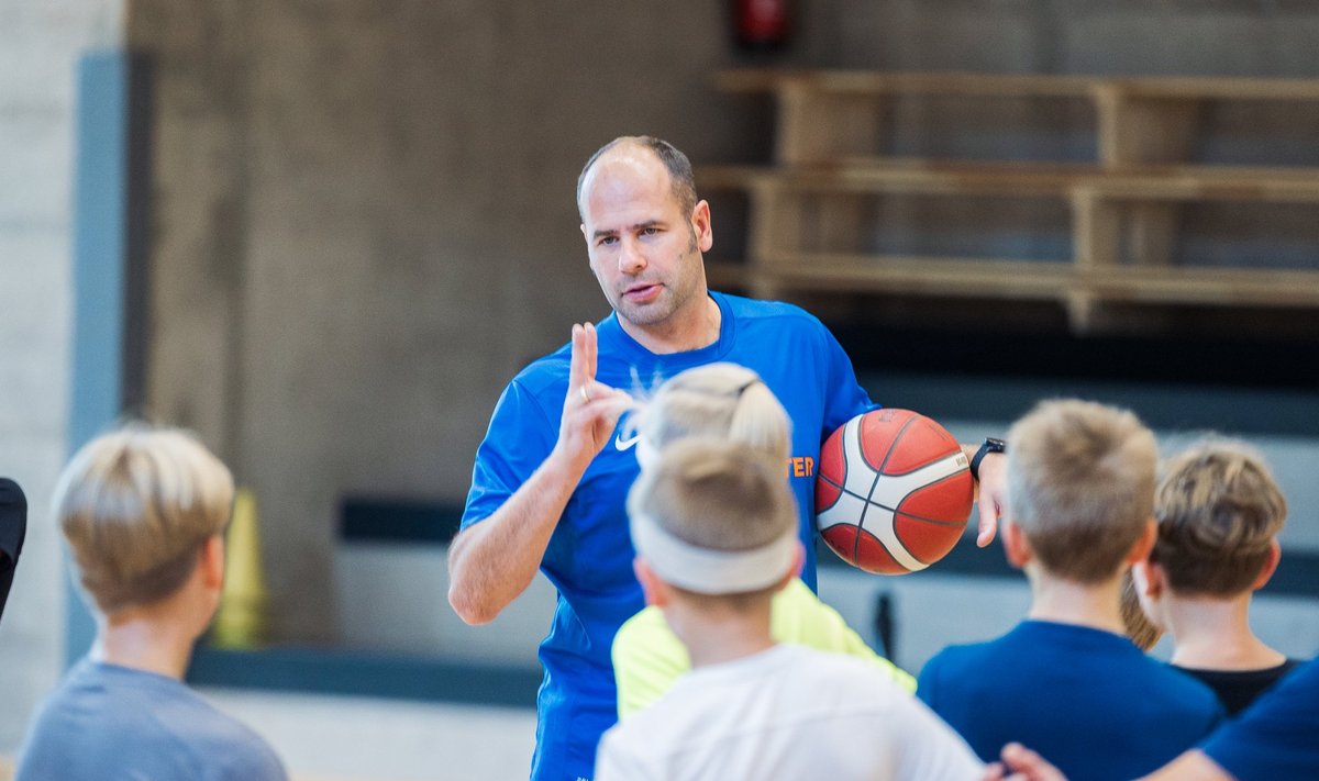 Klubi KK Sokud eestvedaja Mart Uuehendrik kinnitab, et korvpall ongi multisport.  