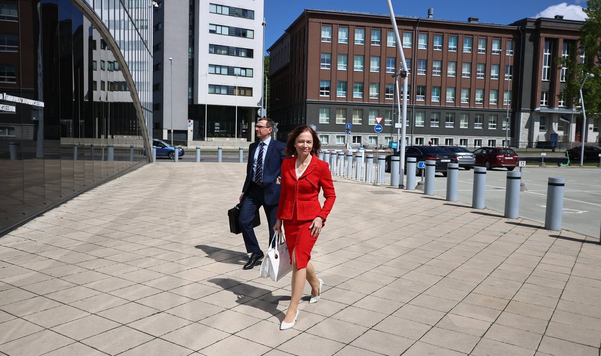 Liina Kersna läheb ütlusi andma