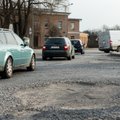 ФОТО и ВИДЕО DELFI: Знакомая картина? Таллиннские улицы остро нуждаются в ремонте