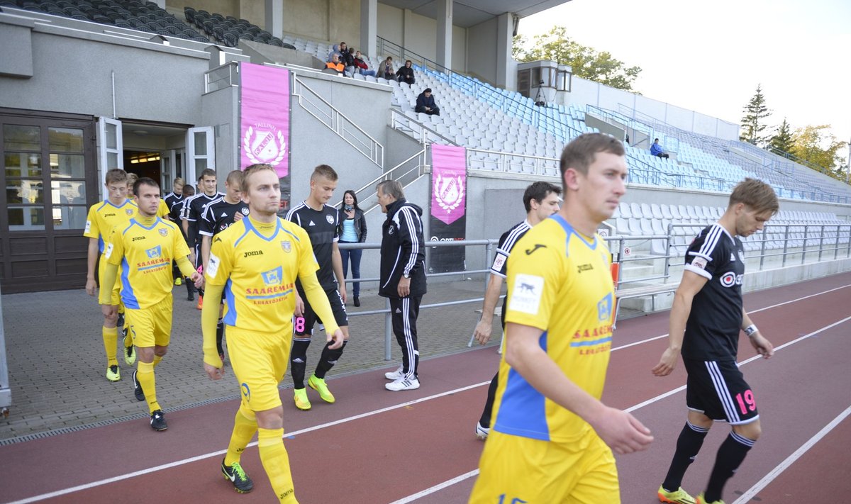 Karikamängus sammuvad väljakule Nõmme Kalju ja FC Kuressaare mängijad