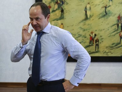 Ukrainian politician and presidential election candidate Serhiy Tihipko (Sergei Tigipko) speaks during an interview with Reuters at his office in Kiev
