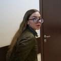 „Вика тщательно отобрала „фейки“, не осознавая свои действия“. Суд отправил петербурженку в психиатрическую больницу за пост во „ВКонтакте“