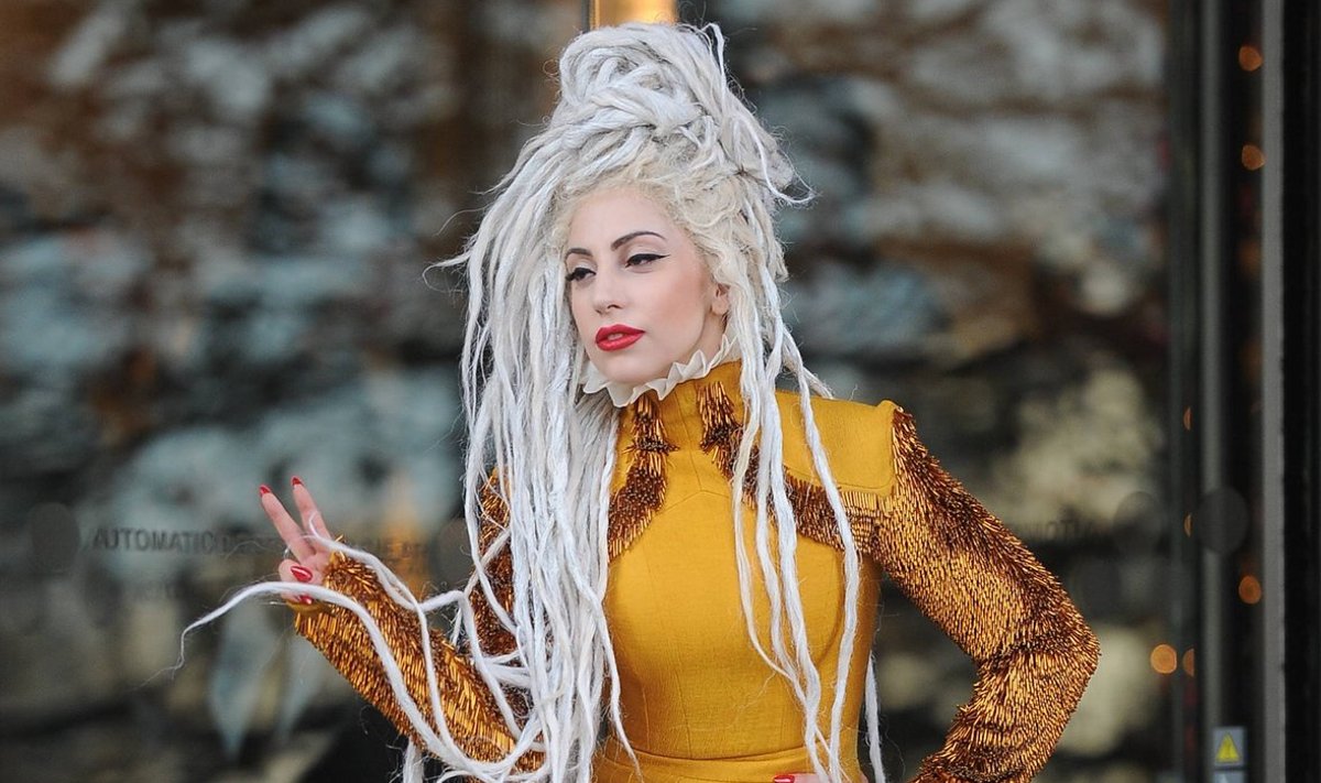 Lady Gaga White Dreadlocks