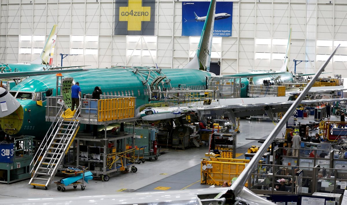 737 Max Boeingi tehases