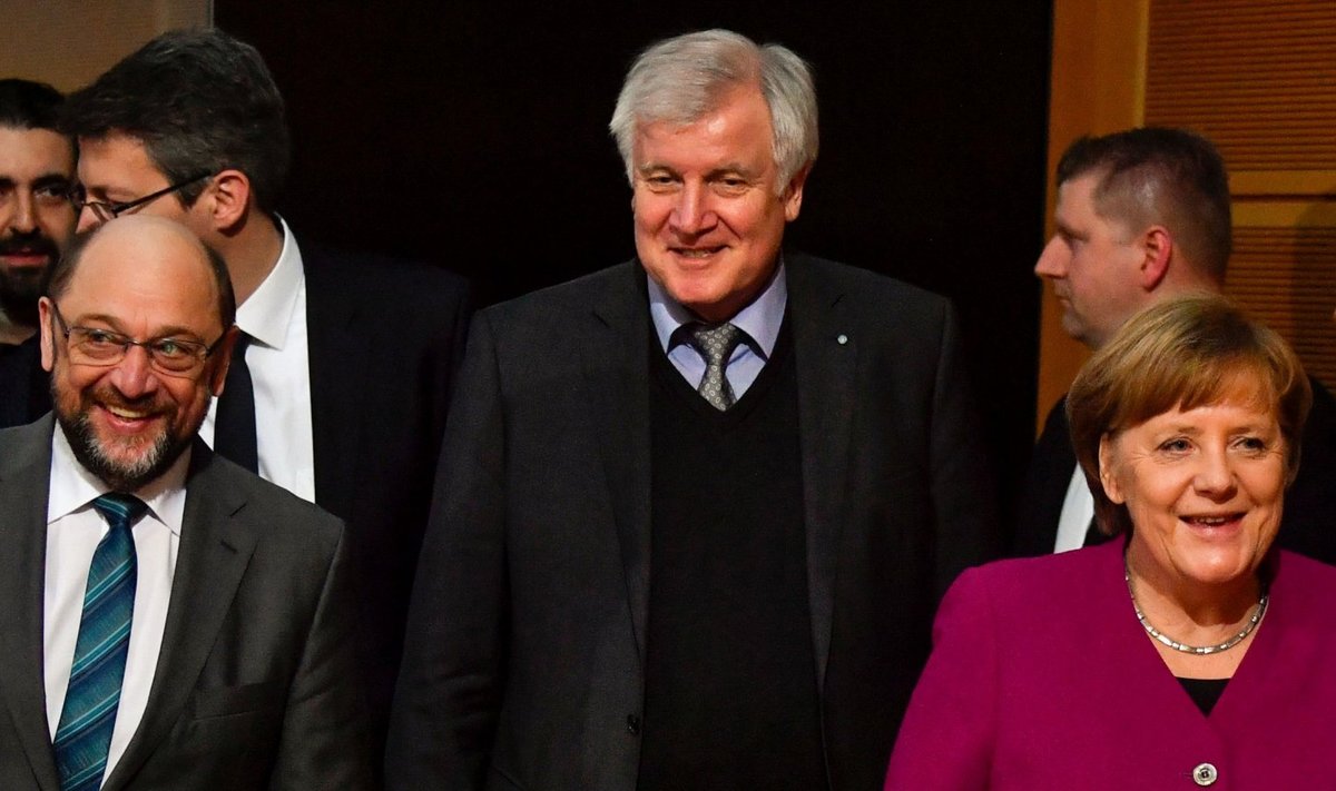SPD juht Martin Schulz (vasakult), CSU juht Horst Seehofer ja CDU juht Angela Merkel hakkavad kõik uude valitsusse kuuluma.
