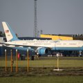 ФОТО DELFI: Запасной самолет отправившегося в Хельсинки Дональда Трампа приземлился в Таллинне