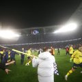 VIDEO | Kaos Türgi jalgpalliliigas: fännid ründasid mängijaid 