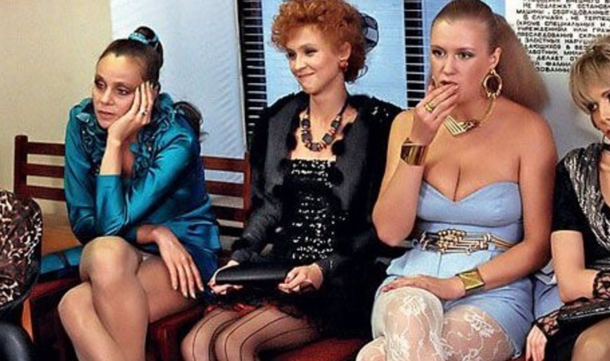 1989. aasta film „Intertüdruk” tõi esimest korda Nõukogude prostituudi elu kinolinale.