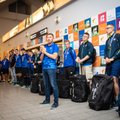 FOTOD | Võidukas Eesti võrkpallikoondis saabus öösel Tallinna