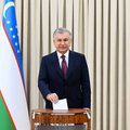 Usbekistani presidendiks valiti taas oma varasemad ametiajad nullinud Mirziyoyev