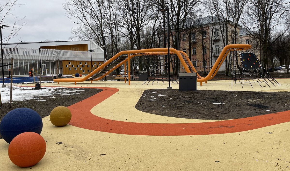 Детская площадка нового эстонского детского сада в Нарве