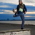 Eesti naisjalgpallurid välismaal: Zlidnisele ja Aarnale võit