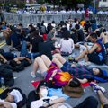 Peking hoiatab: ajades asju ebaseaduslikult, langeb Hongkong kaosesse