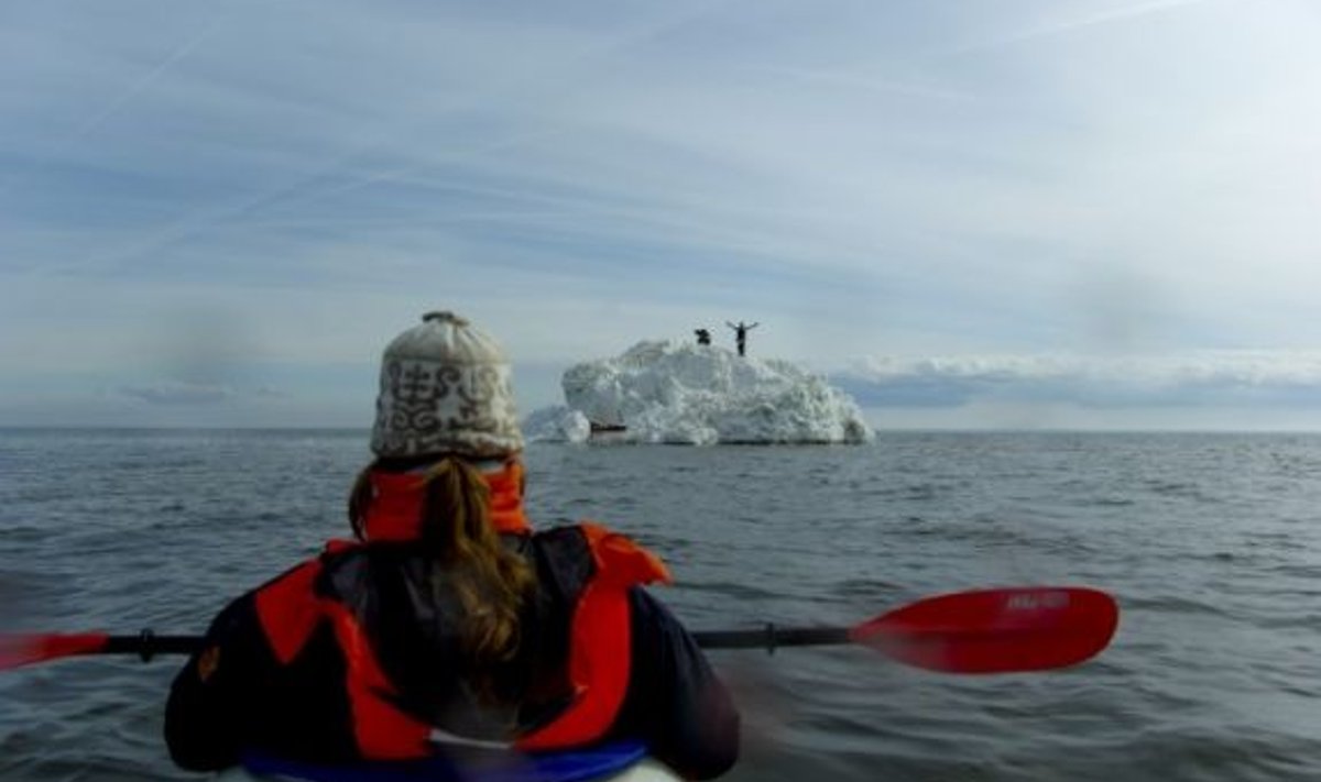 Aprillis Hiiumaa randa kerkinud jäämägi oli veebis üks vaadatumaid pildiseeriaid. Foto: Toomas Vikerpuur 