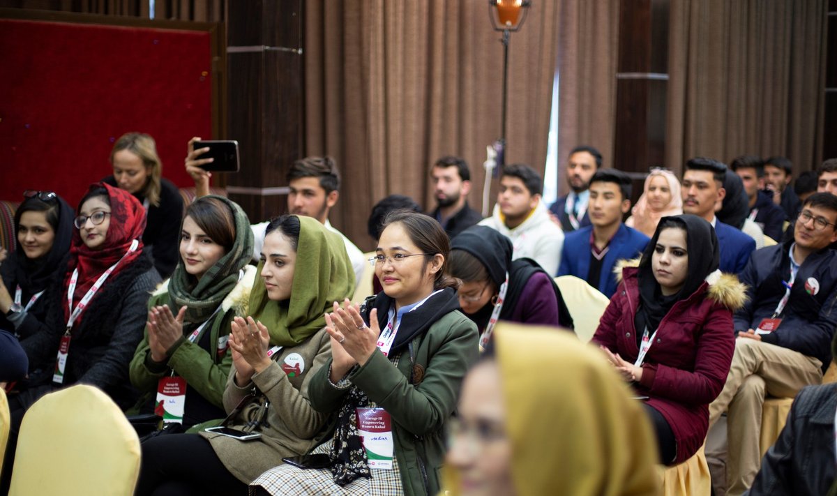 Eesti aitas Afganistani noortel IT-talentidel, kellest paljud on naised, oma unistustele lähemale jõuda. Nüüd, Talibani võimuletulekuga on nad sattunud väga keerulisse olukorda.