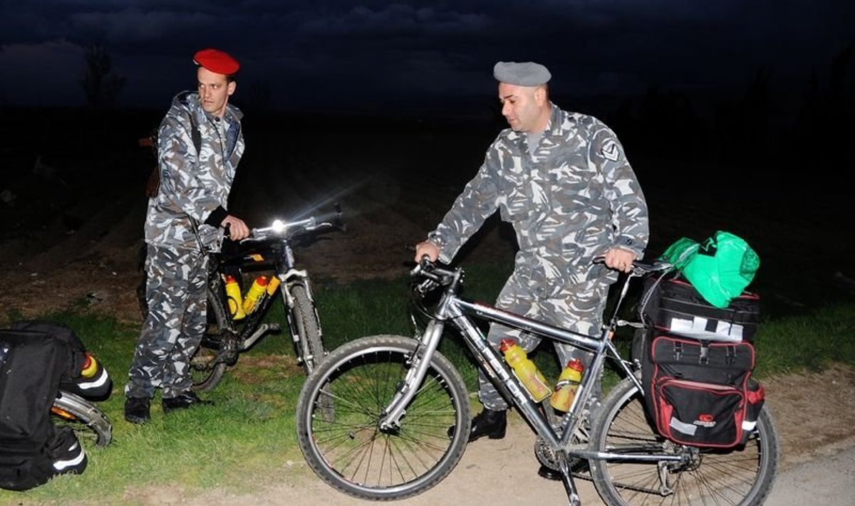 Liibanoni politseinikud röövitud eestlaste jalgratastega