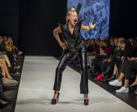 Tallinn Fashion Week 2019, Perit Muuga