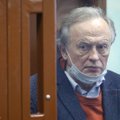 Peterburi ajaloolane Sokolov tunnistas end kohtus noore armukese mõrvas ja tükeldamises süüdi