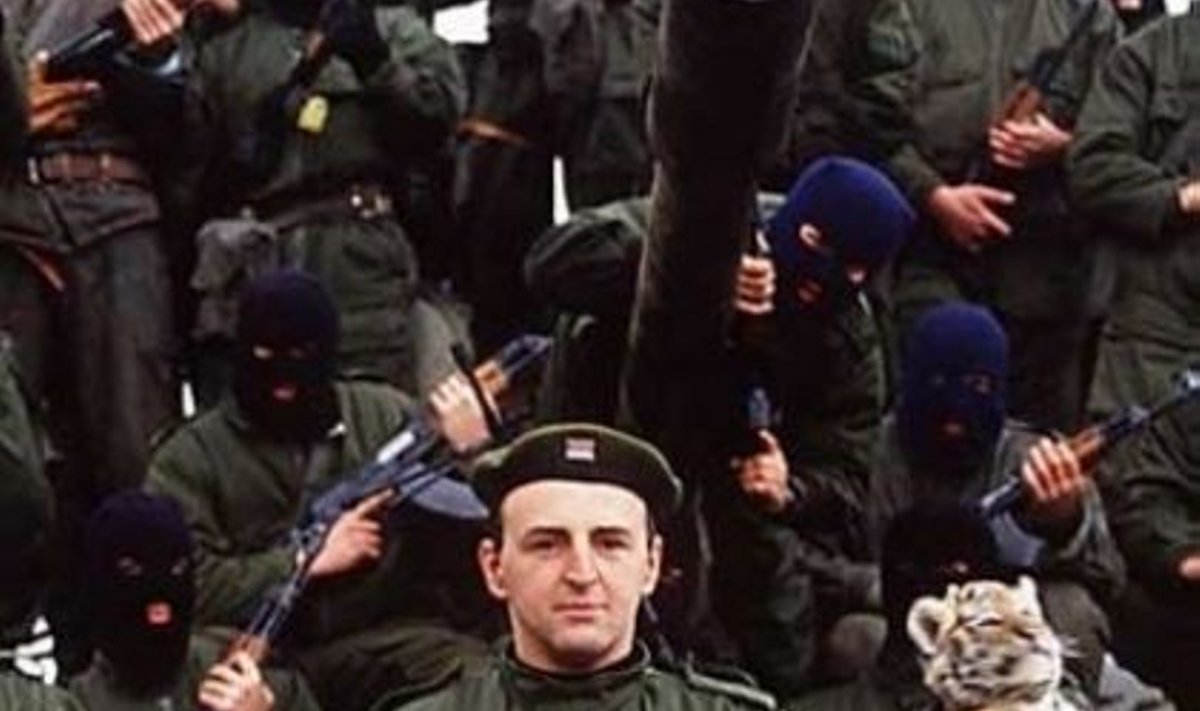 Serbia paramilitaarse ühenduse Arkani Tiigrid juht Željko "Arkan" Ražnatovi&#263;
