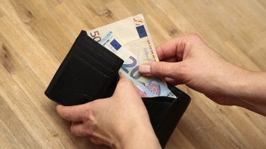 Palgatõusu ei pakuta kandikul. Kuidas palka ise juurde küsida? 