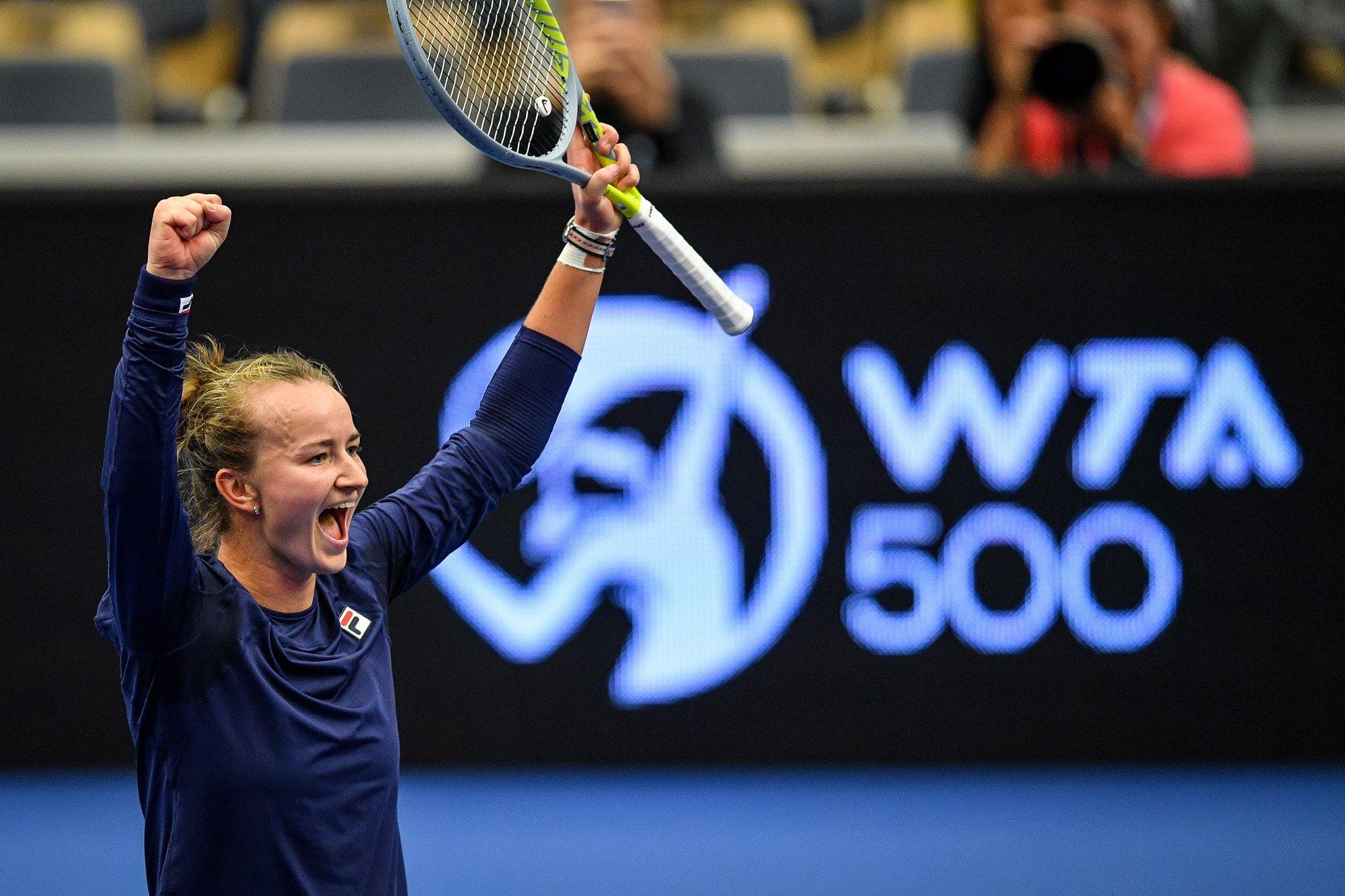 Kontaveit Püsib Maailma Edetabelis Esikolmikus, Esireketi Alistanud ...