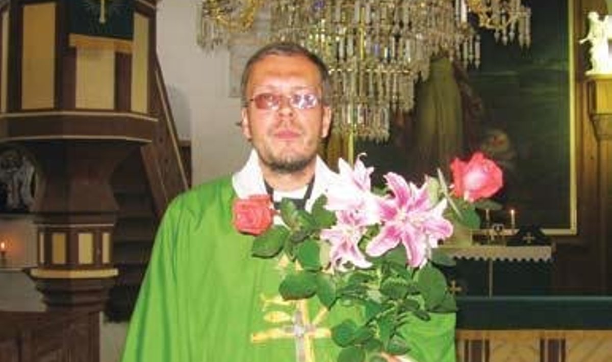 Häädemeeste Miikaeli koguduse õpetaja Tauno Teder.