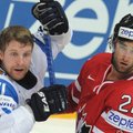 ФОТО: Уроженец Нарвы Лео Комаров дебютирует в НХЛ