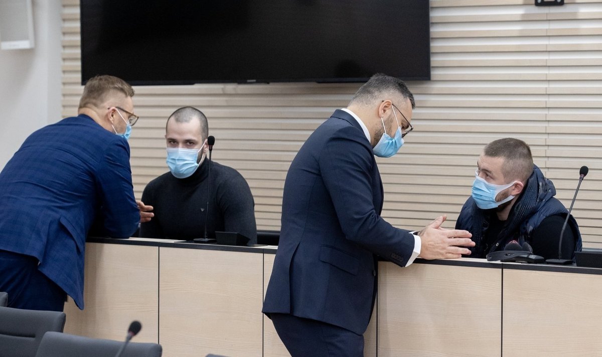 Халилов и Калашников в суде
