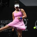 TÄISPIKKUSES | Andreescu andis WTA finaalturniiril Pliškovale loobumisvõidu