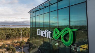 Enefit hakkas vahendama Baltimaade suurimas päikesepargis toodetud energiat