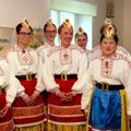 VÄLISMAALASED JUUBELIPEOL | Jaapani pääsukese Rena Kurata unistus täitub ja ta saab tantsida Eesti rahvariideis