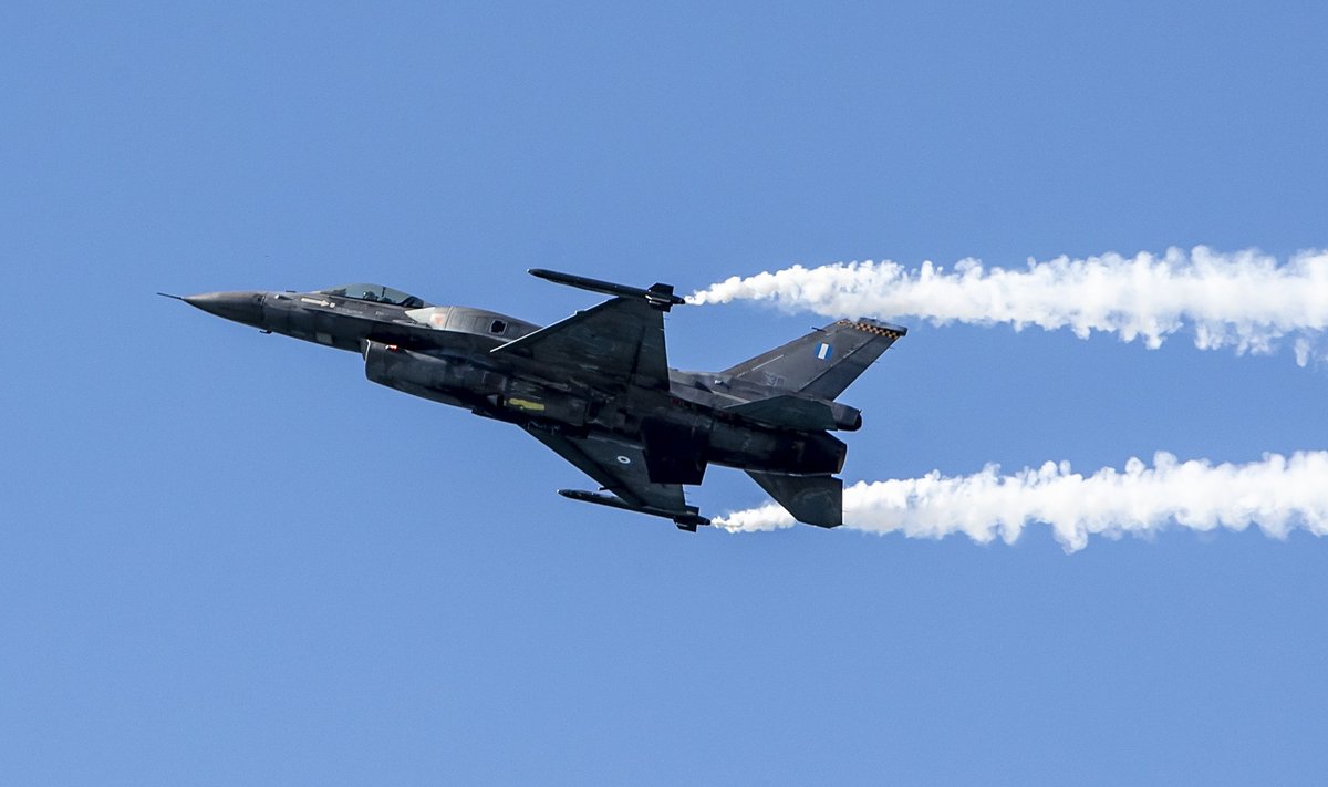 UKRAINA OOTAB: Hävituslennuk F16 Fighting Falcon.