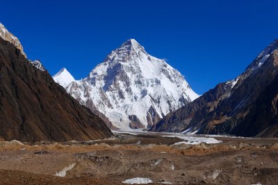 KAUNIS JA HALASTAMATU: 8611 meetri kõrgune K2 vallutati esmakordselt aastal 1954. Möödus koguni 23 aastat, kuni mäe tippu jõudis järgmine ekspeditsioon.