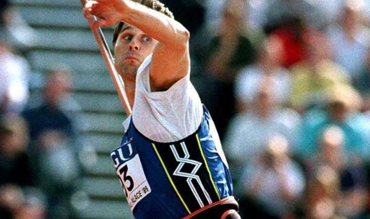 Odaviske stiilinäited: Praegune maailmarekordi omanik Jan Železný. 