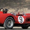 VIDEO: Miljoneid väärt Ferrari sõideti seina!