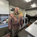 DELFI UKRAINAS | Ka sõduril on vaja ennast pesta. Ratastel pesumaja tiirutab rindejoone taga, et sõduritele turgutust pakkuda