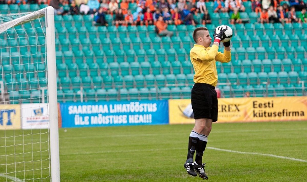 Marko Meerits, Eesti noorte jalgpall