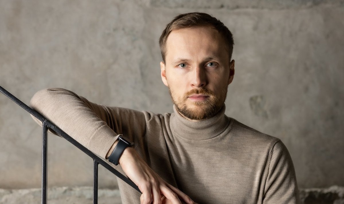 SARMIKAS NÄITLEJA Kristjan Üksküla tuntud teatrisuguvõsast.