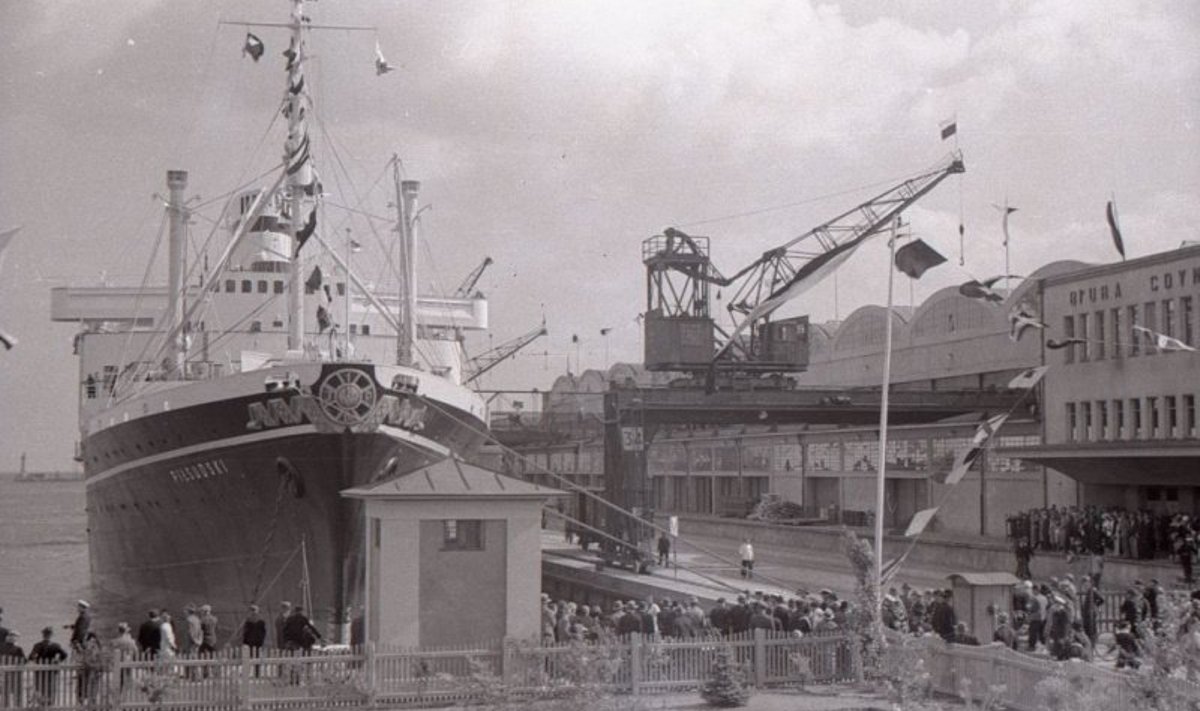 Gdynia sadam oli Poola aknaks maailma