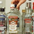 Рийгикогу принял закон о повышении акциза на алкоголь и табачные изделия 