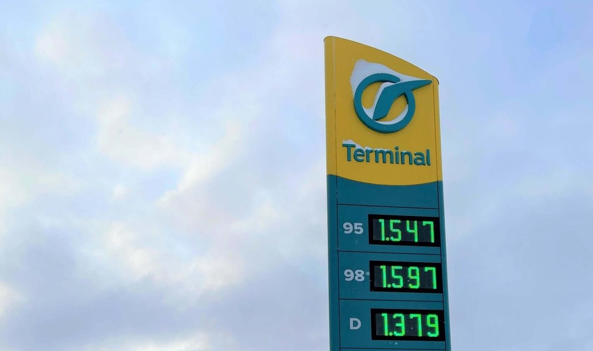 Terminal Oil reageeris maailmaturu naftahindade muutustele kohese kütusehinna langetusega