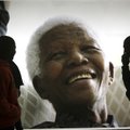 Tütar: Nelson Mandela võitleb surivoodil
